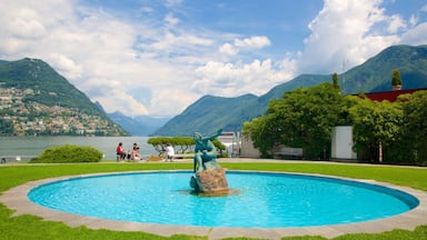 Paradiso featuring a statue or sculpture and a fountain