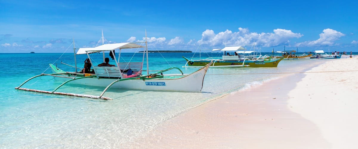 There is not a single tree on Naked Island. Just a white sand paradise in Siargao, Philipinnes. #LifeAtExpedia
