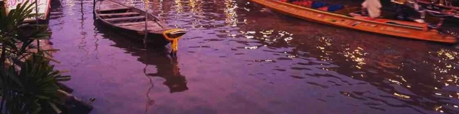 A very relaxing river tour and a great opportunity too for us to experience the life on a floating market among the locals