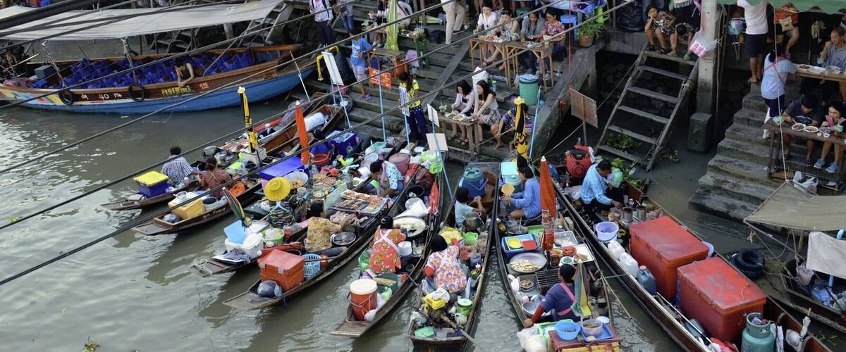 #Amphawa #Floating #Market #Bangkok #DayTrip
#Thailand #Backpacking #TravelPhotography #TravelBlogger
See you also on Instagram: ExploreWithSeba