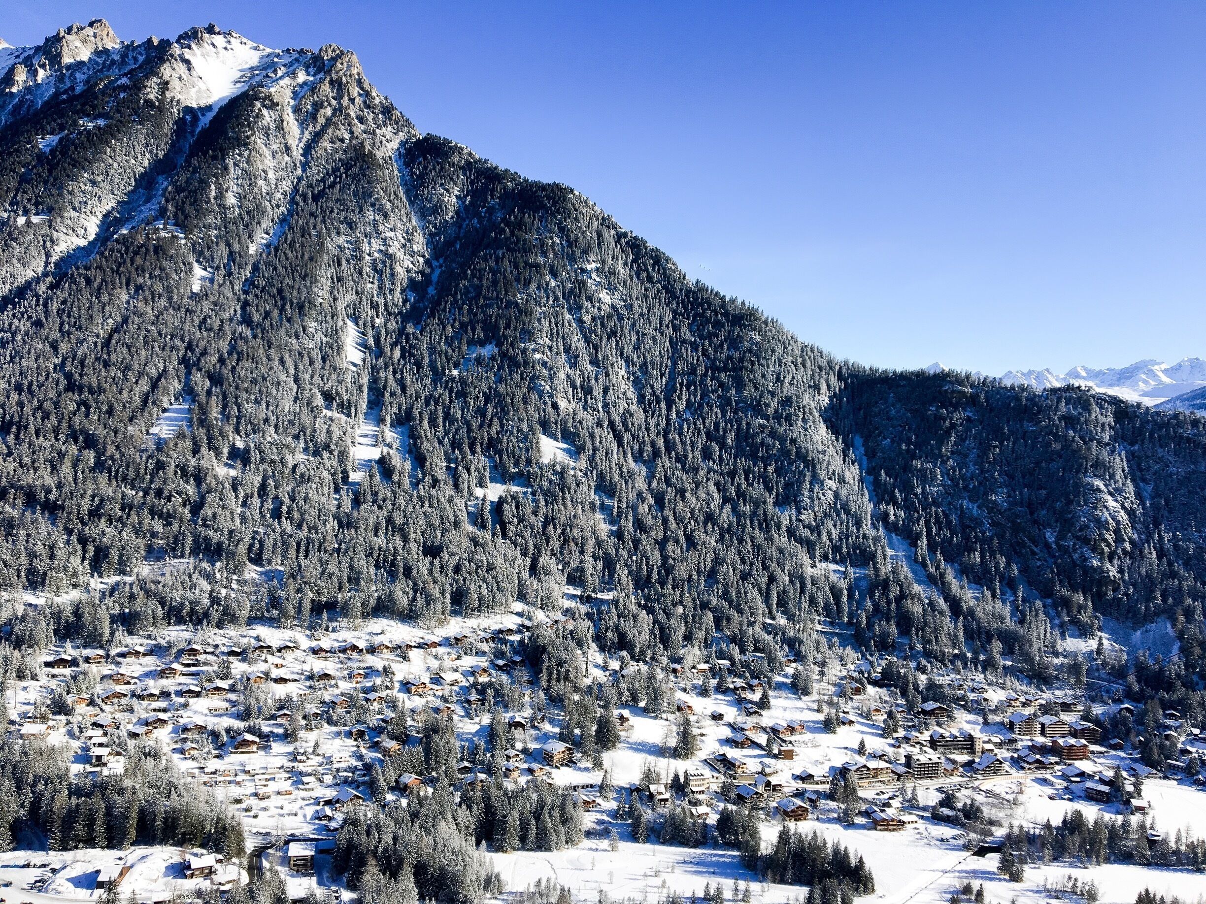 Champex-Lac is a nice quiet town for family skiing #snow #mountains