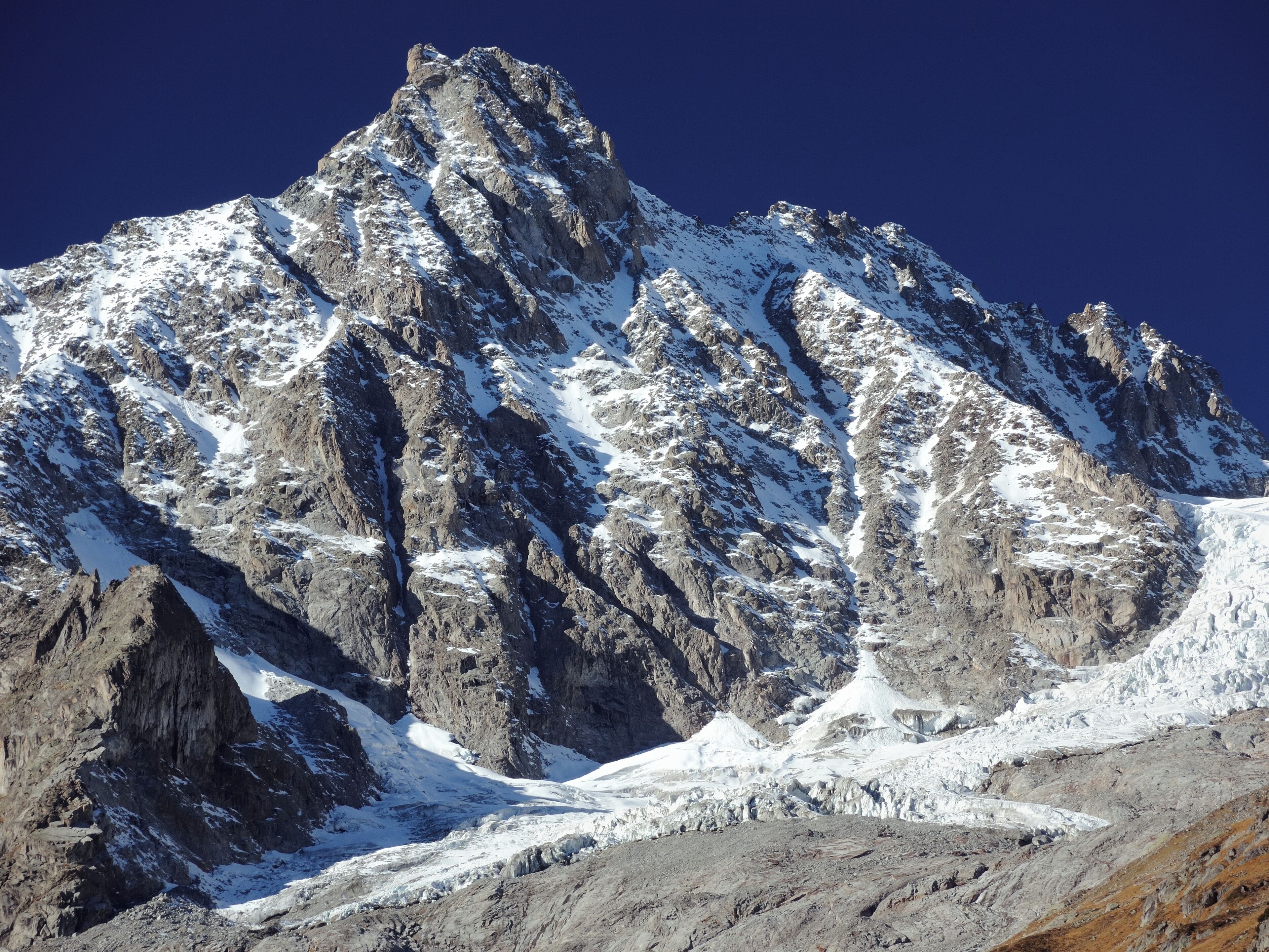 Tour Noir from La Fouly (Valais)