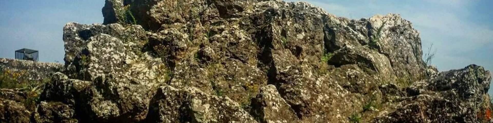 Meteorite impact site from 207 million years ago. One of the 15 largest meteorites to ever hit the Earth. Although the meteorite itself was dissolved on impact, these impactites were made when the local rocks were super-heated. Visit the nearby chĂąteau (which is now an art museum) and the meteorite history walk. There is also a small meteorite museum in town that is well worth a look.