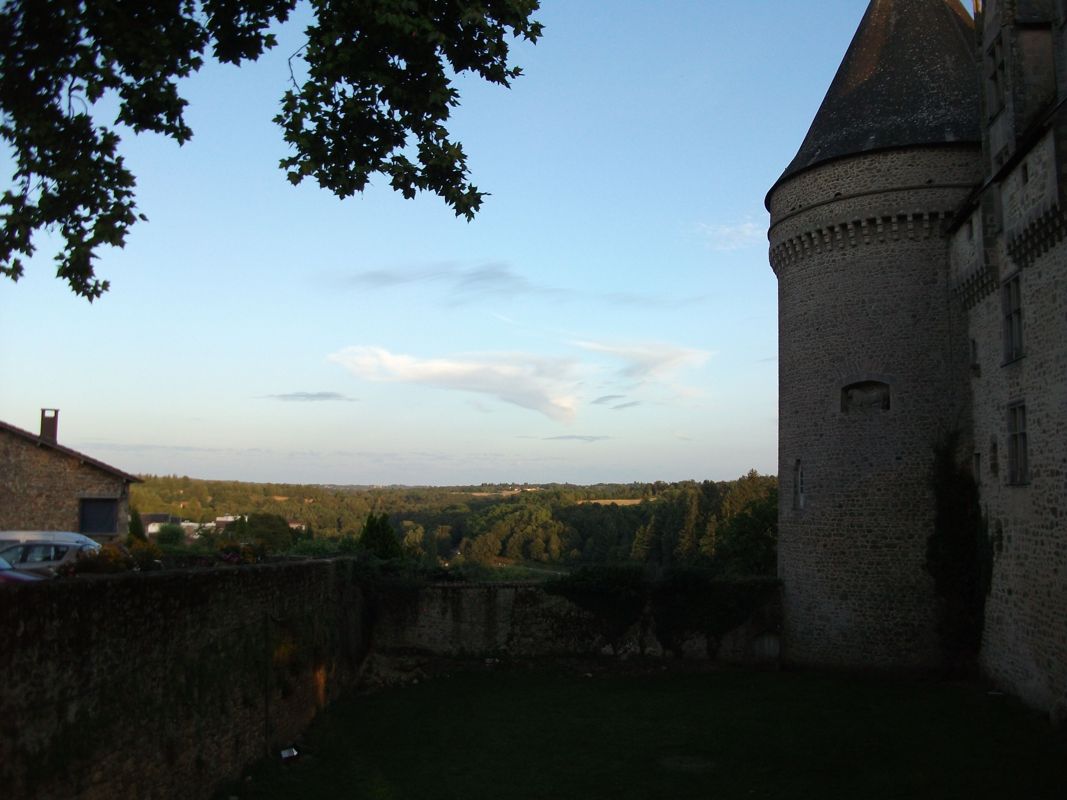 This building is indexed in the Base Mérimée, a database of architectural heritage maintained by the French Ministry of Culture, under the reference PA00100428 .