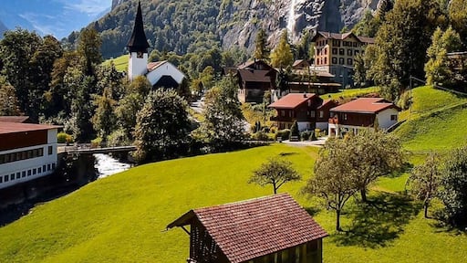 Southern Switzerland is epic during the fall season, I was there in September, follow my Instagram- jet808x
For more pictures and videos. Mahalo