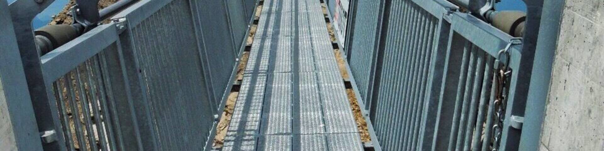 This bridge connects the peaks of two mountains and has a great view of the glacier around. At the end of it, there is a huge Swiss flag with a beautiful view.