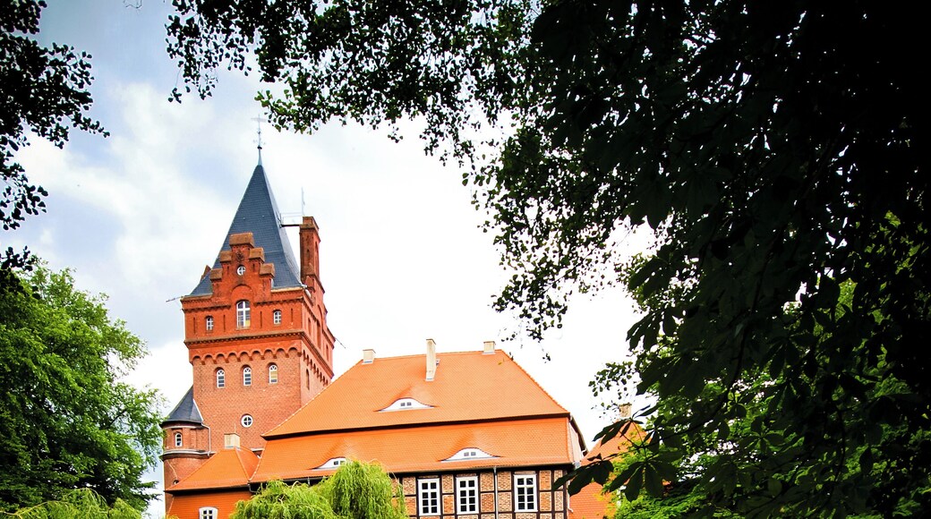 Die Plattenburg, von der alten Mühle aus gesehen.