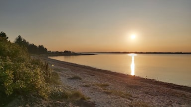 Sonnenuntergang in Farsø, Dänemark