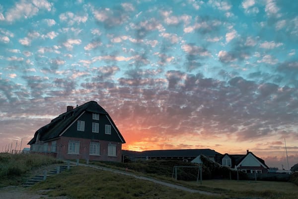 Cozy evening in the summer house in Fanø.
