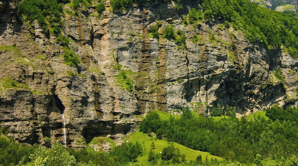 Randonnée dans la vallée de Sixt-Fer-à -Cheval.
