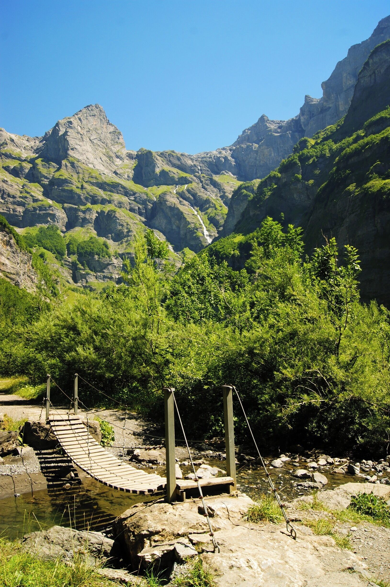 Randonnée dans la vallée de Sixt-Fer-à-Cheval.
