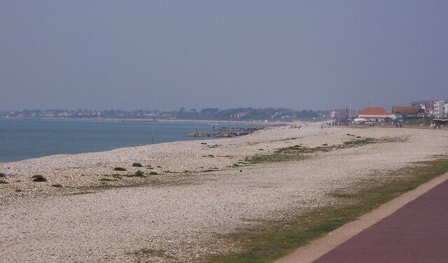 Beach looking west-Lee on Solent Looking west towards Hill Head.