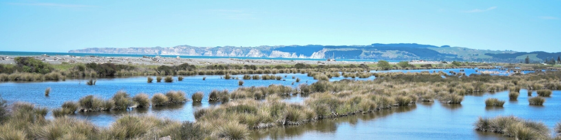 The cycle tracks along the sea-shore of Hawke's Bay are a great way to spend an afternoon or morning. We biked from Napiers' Marine Parade to the Haumoana market day, which took a couple of hours. The views are lovely, and there are ice-creams available at the end! 
Make sure you pack sun-block and a big bottle of water - the sun and heat can be super intense.