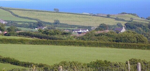 Pleasant Valley These cottages, Sunnybank, West and Middle Pool formed what was once the settlement of Pwll Cogan. These cottages lie in a pretty valley leading eventually to Greenbridge Inn.