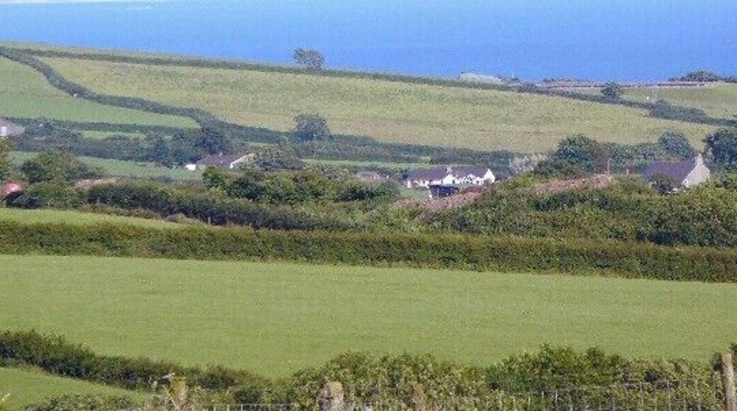 Pleasant Valley These cottages, Sunnybank, West and Middle Pool formed what was once the settlement of Pwll Cogan. These cottages lie in a pretty valley leading eventually to Greenbridge Inn.