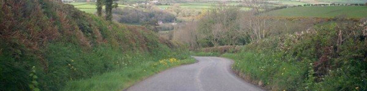 Steep hill down into Cwmmiles, Login