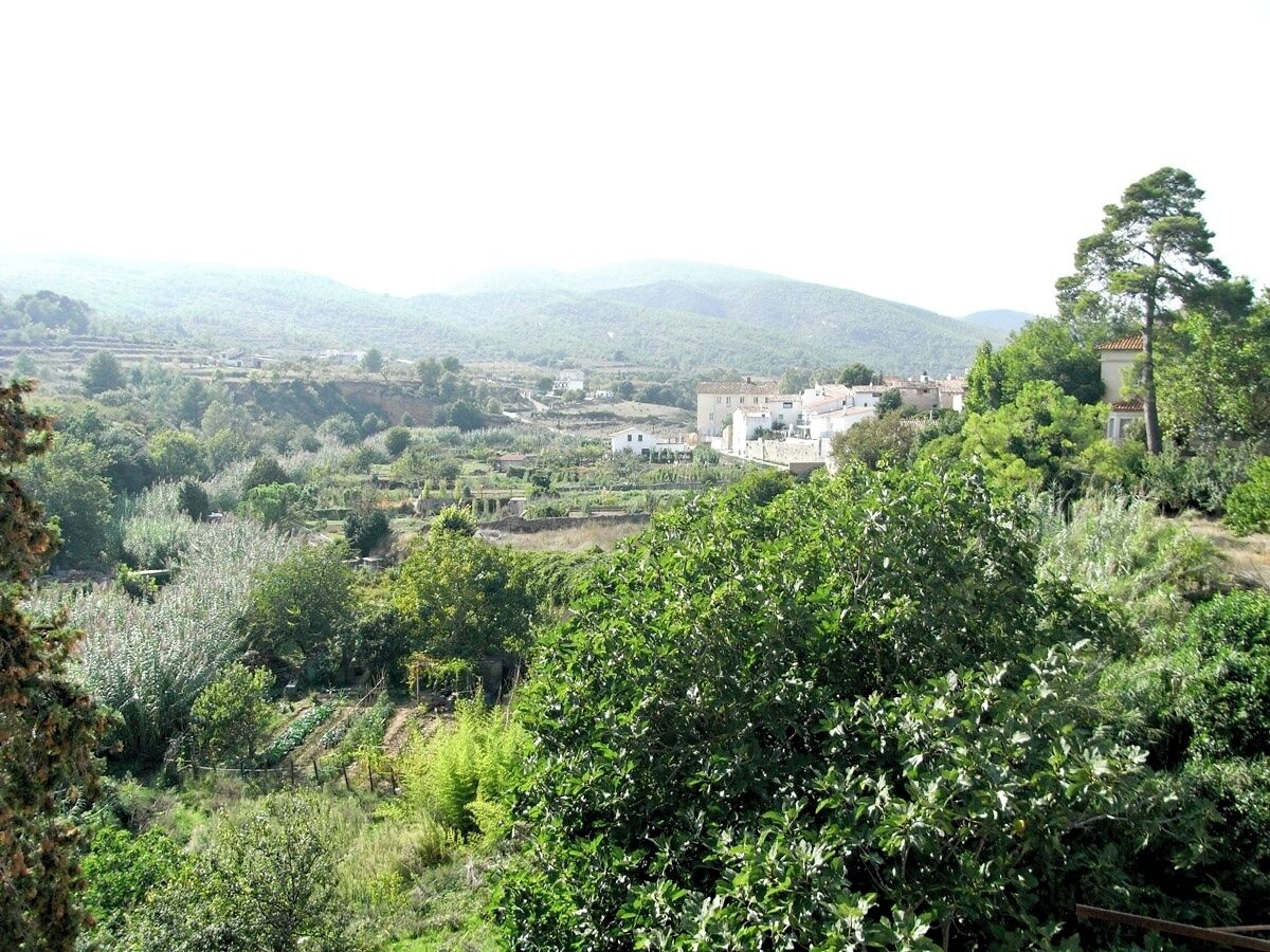 Torrelles de Foix, vista cap el sud oest