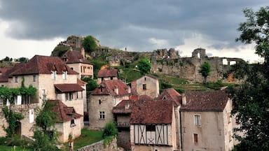 In 2012 this little village on the causses de Quercy was named the 'most beautiful' of the 'plus beaux villages' of France. There can be no disputing this - it truly is one of the most stunning places we have ever been. We stayed here for a week and never tired of this fabulous view from our little cottage.