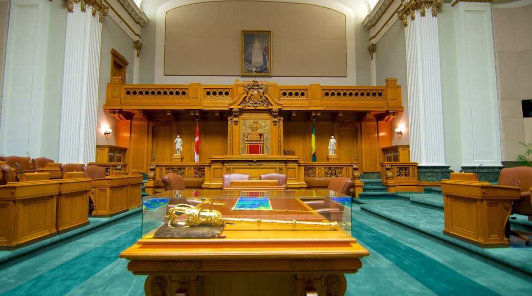 Saskatchewan Legislative Building mostrando elementos del patrimonio, patrimonio de arquitectura y un edificio administrativo