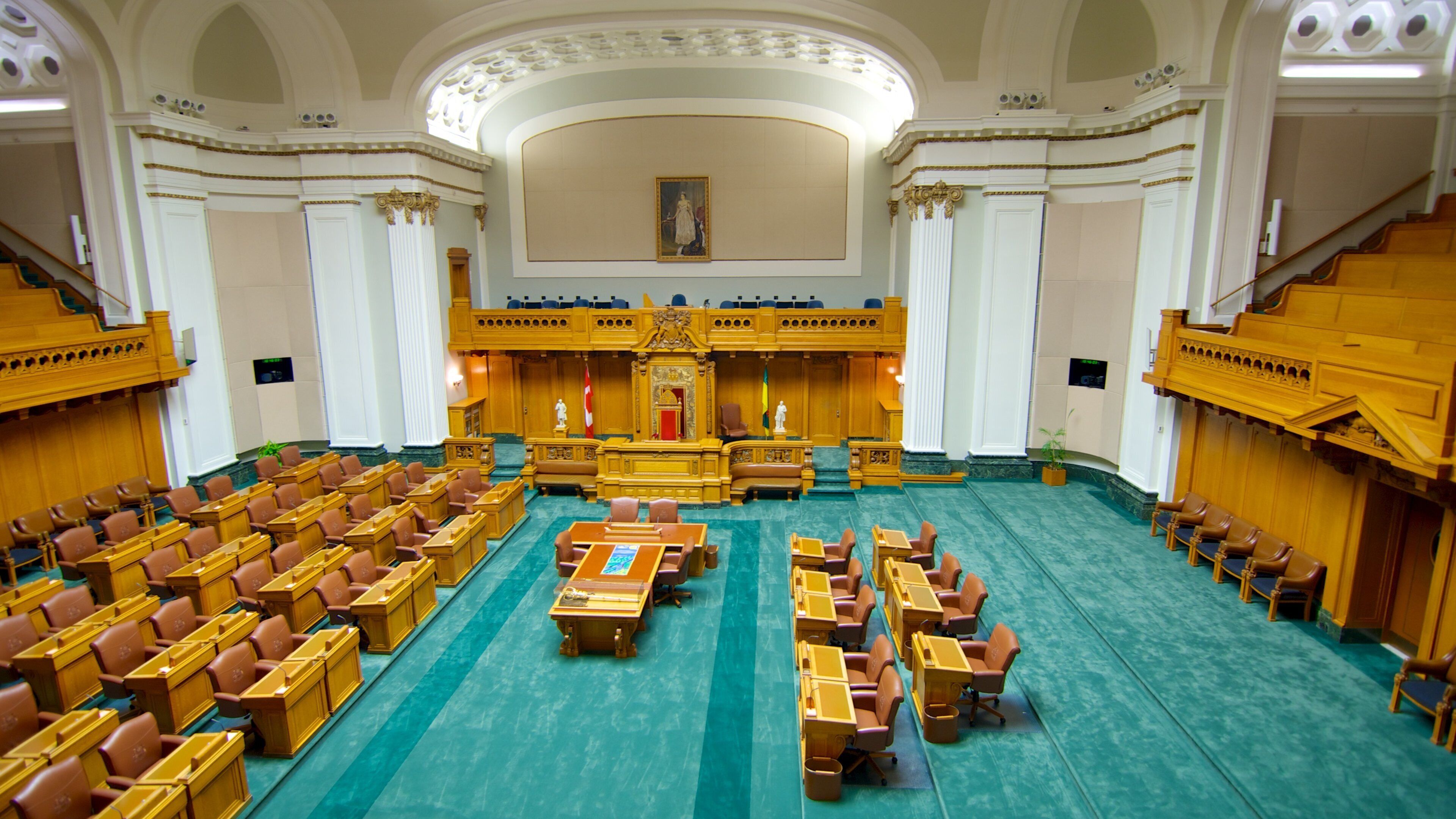 Saskatchewan Legislative Building which includes heritage elements, an administrative buidling and heritage architecture