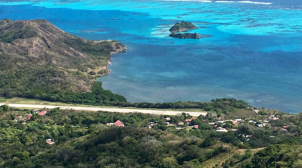 #takeahike in Providencia to meditation rock and enjoy the sea of the seven colours