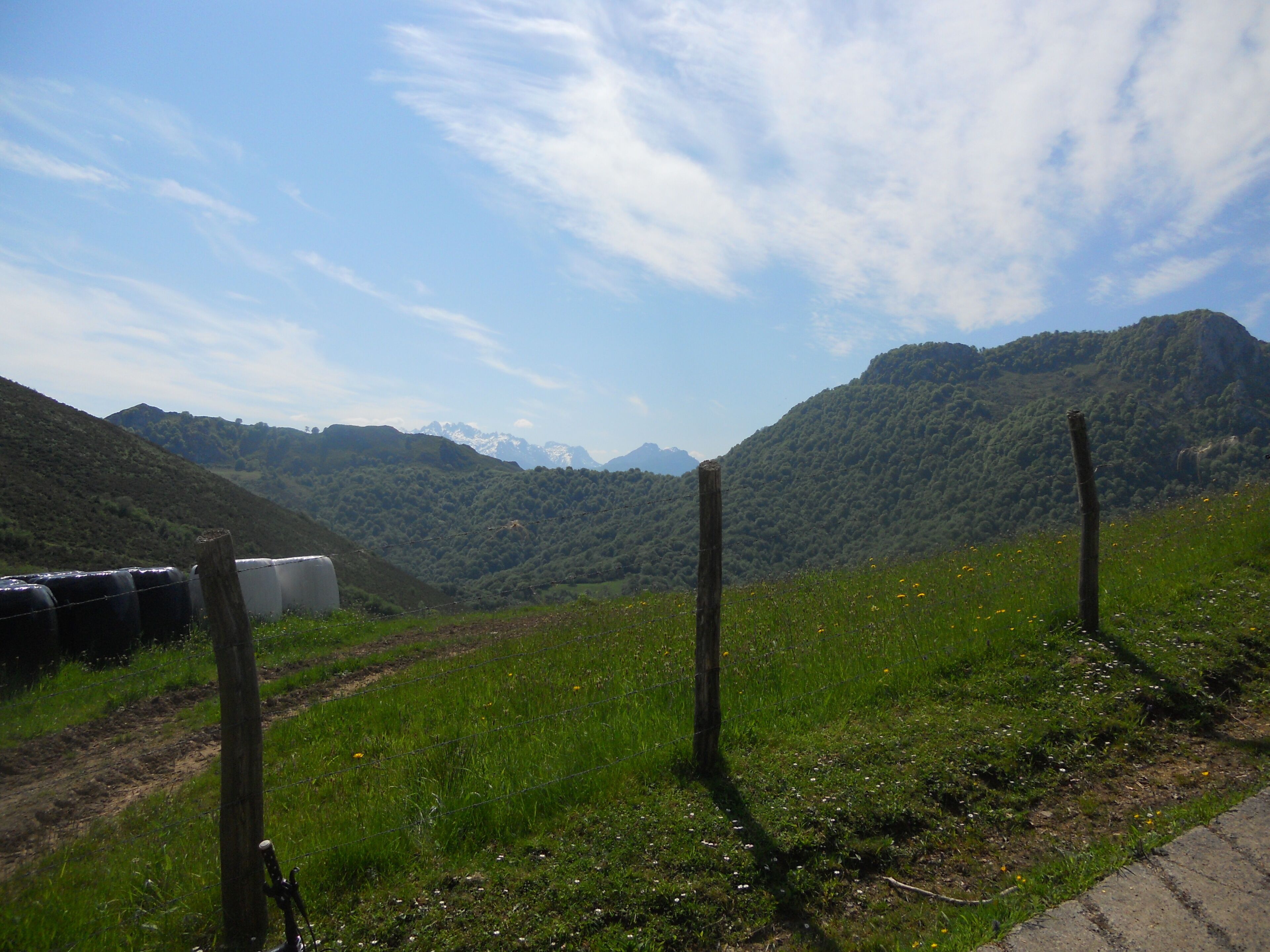 Mota de Cetin en primavera