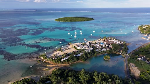 Blue Bay At Port Louis In Mauritius Island Mauritius. Indian Ocean Landscape. Beach Paradise. Port Louis At Mauritius Island. Seascape Outdoor. Nature Background. Tourism Mauricia.