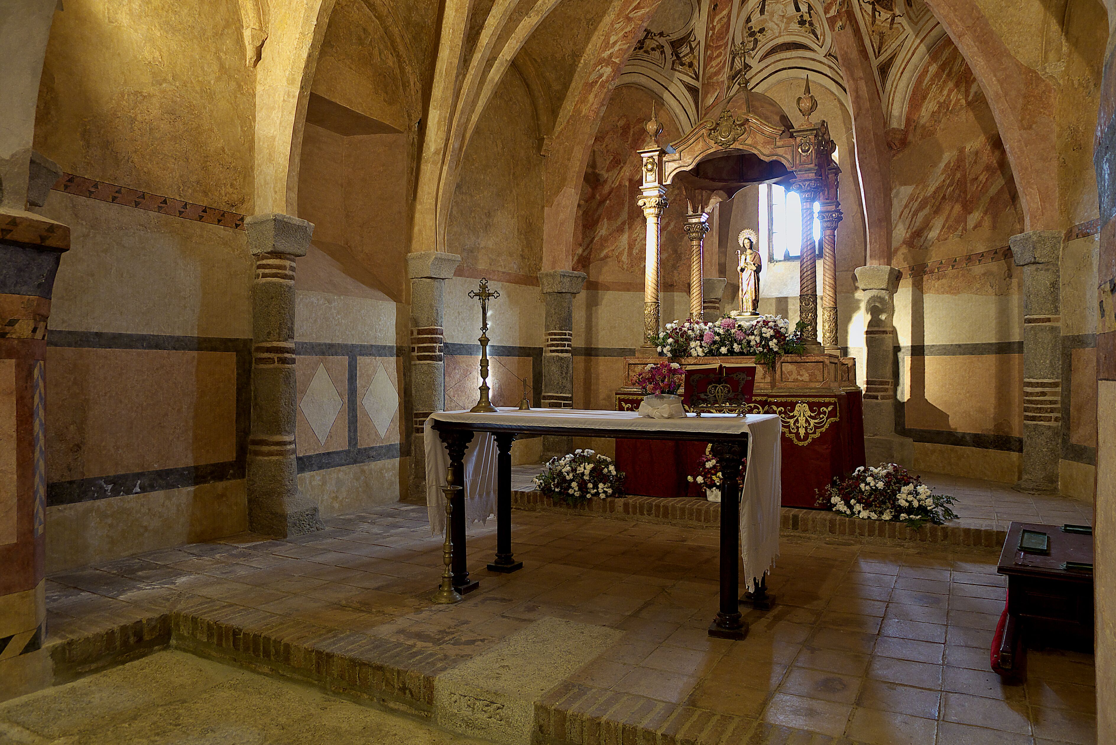 La zona más interesante y primitiva de la iglesia (ss. XIII-XIV)