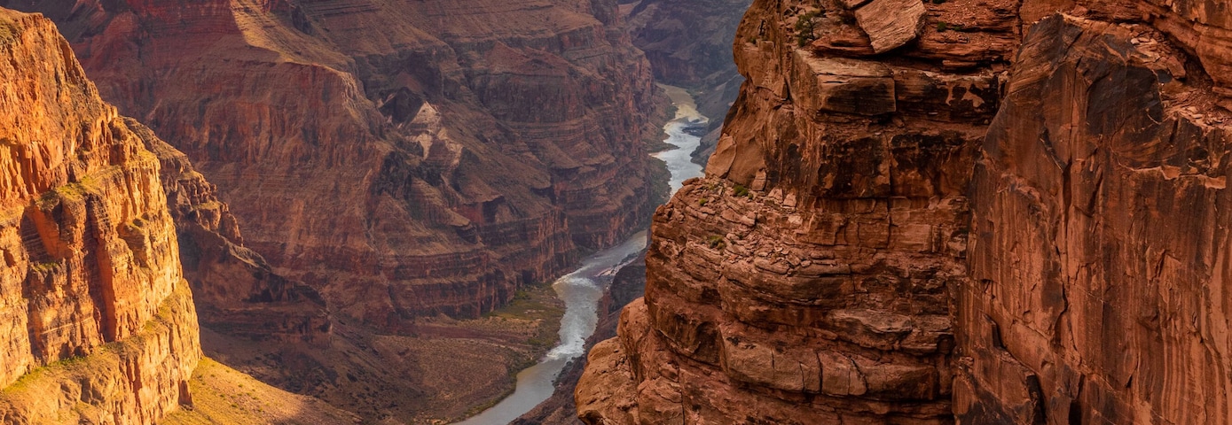 It requires 62 miles of dirt road in a high clearance vehicle to reach this place, but hands down it's worth the effort! Add this one to your bucket list, trust me, you won't regret it!
If you look closely you can see me out in the distance holding my pink umbrella. Even in the rain this place is magical! 
#wheretoexplorenext #thebestisyettocome #adventure #getlost #optoutside #getoutdoors #naturelovers #nature #adventureculture #explore #exploremore #keepexploring #wildandfree #wildernessculture #travel #travelstoke #roamtheplanet #wanderlust #travellife #travelgram #letsgosomewhere #mytinyatlas #stayandwander #wandermore #adventureawaits #liveyouradventure #discoverearth #sheisnotlost #iamatraveler