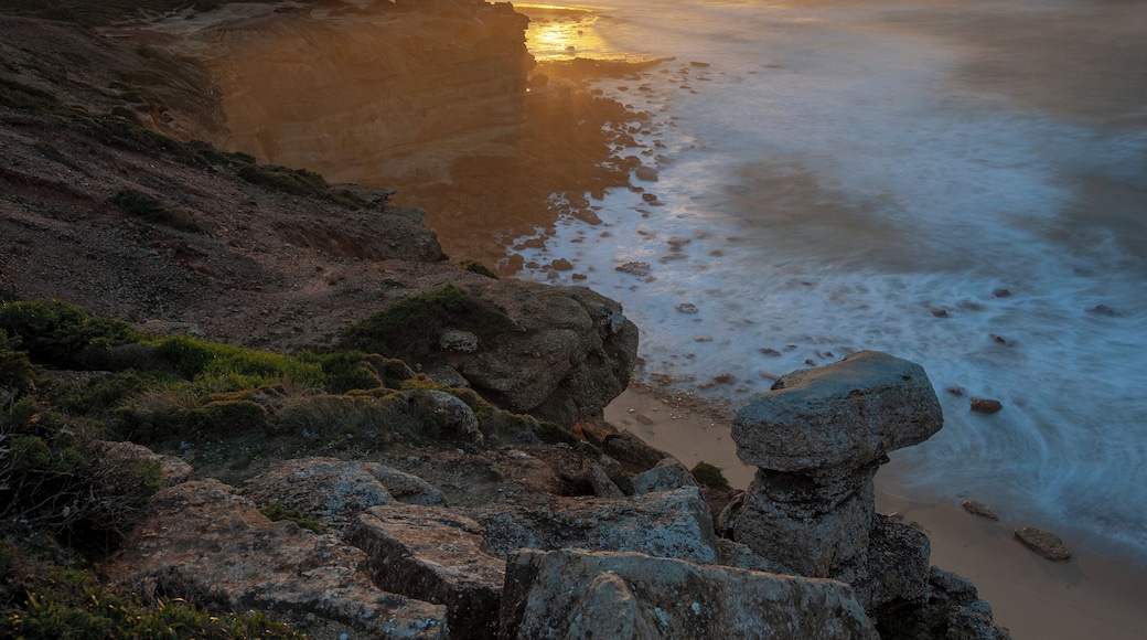 Old fortress on north of Ericeira
#ericeira #portugal #seascape
#landscape