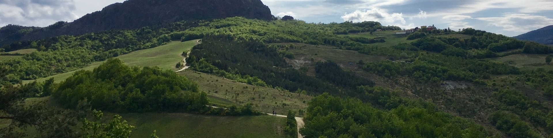 #travo #trebbia #pietraperduca #pietraparcellara
#spring #hills #mountain #landscape