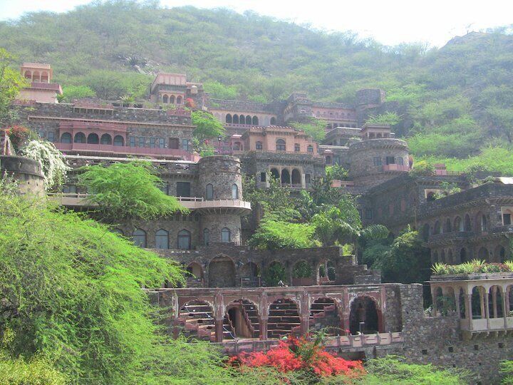 Neemrana fort at its best !!

#LifeAtExpedia