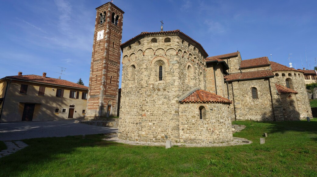Agliate, Brianza: medieval church of SS. Pietro e Paolo