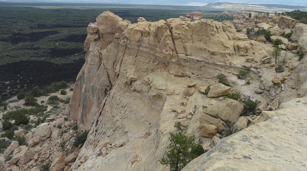 This is a wonderful overlook at Sandstone Bluffs overlooking the lava flows at El Malpais about 12 miles south of Grants, NM. It's an easy stop off of the Interstate but worth driving through the park. The Ventana Arch is about 8 miles further down Highway 117.