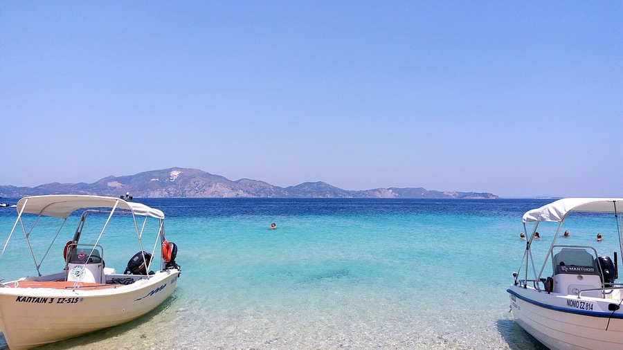 You can never get bored going to all the amazing beaches in Zante. Just look at the crystal clear water! Go further you can even swim with the sea turtles!
#LifeAtExpedia #beach
