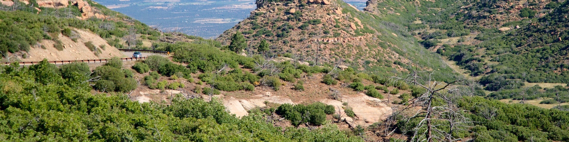 Parque Nacional de Mesa Verde que inclui paisagem e cenas tranquilas