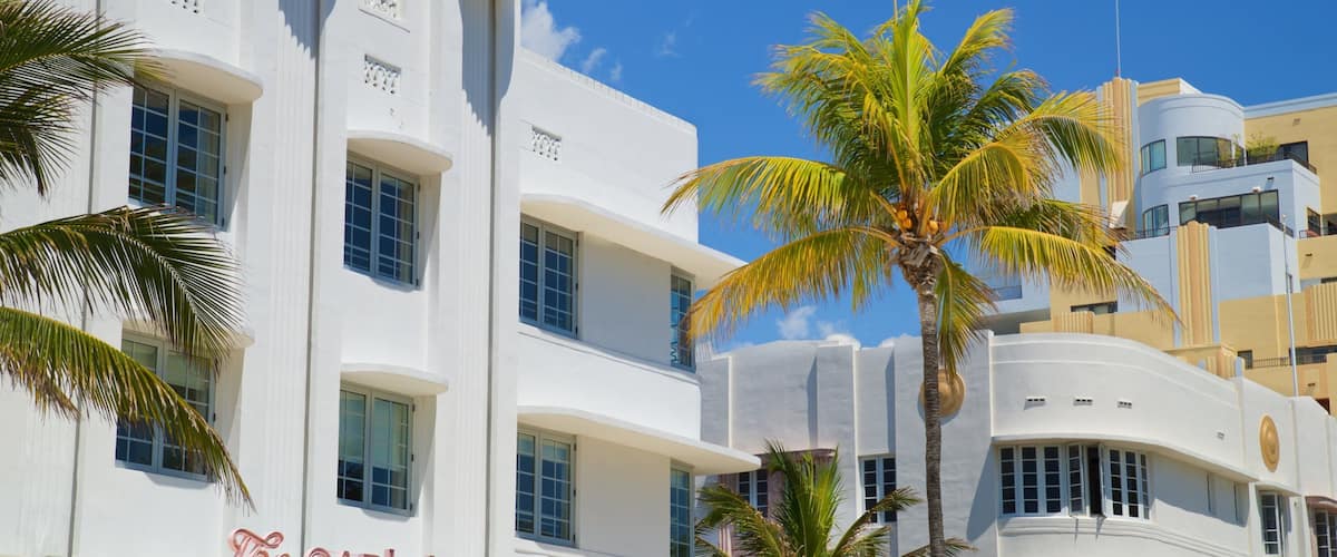 Ocean Drive showing signage