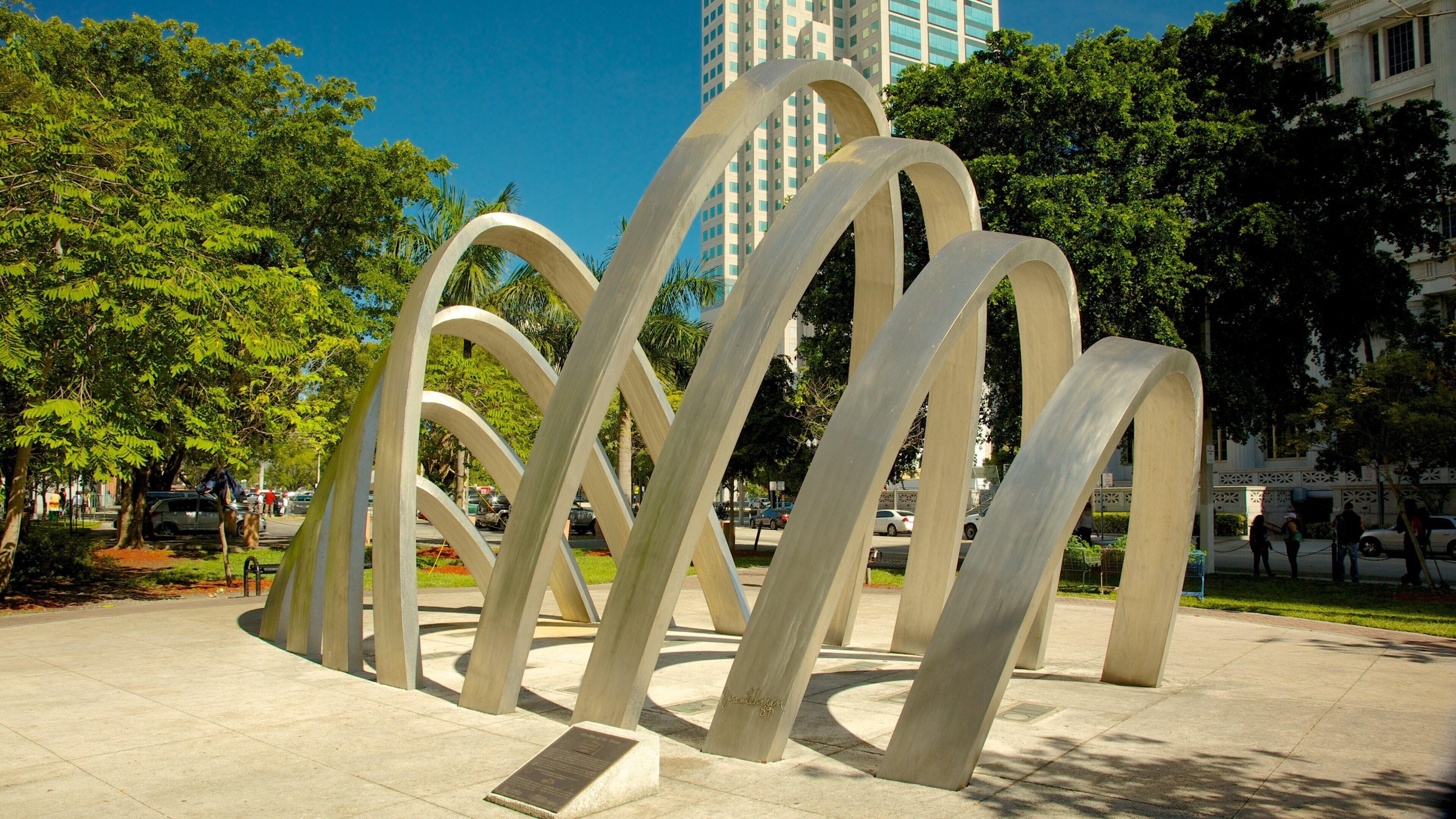 Exploring the unique architectural features of Perez Art Museum Miami in sunny Miami, Florida