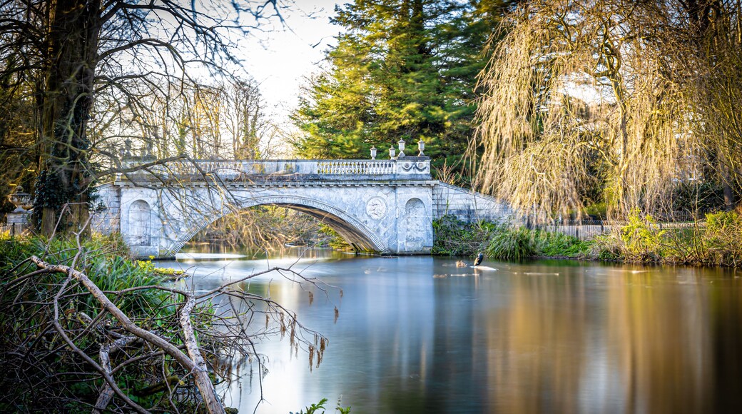 Long exposure shot of Chiswick house in London