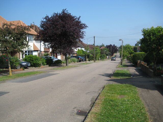 Eastbury: Eastbury Road The swift suburbanization of London that happened between the First and Second World Wars accounted for a lot of the development of Eastbury. In 1920 this area was farmland, almost certainly managed by the nearby Eastbury Farm. By 1934 all of the houses on the left side of the road here, and most on the right, had been built.