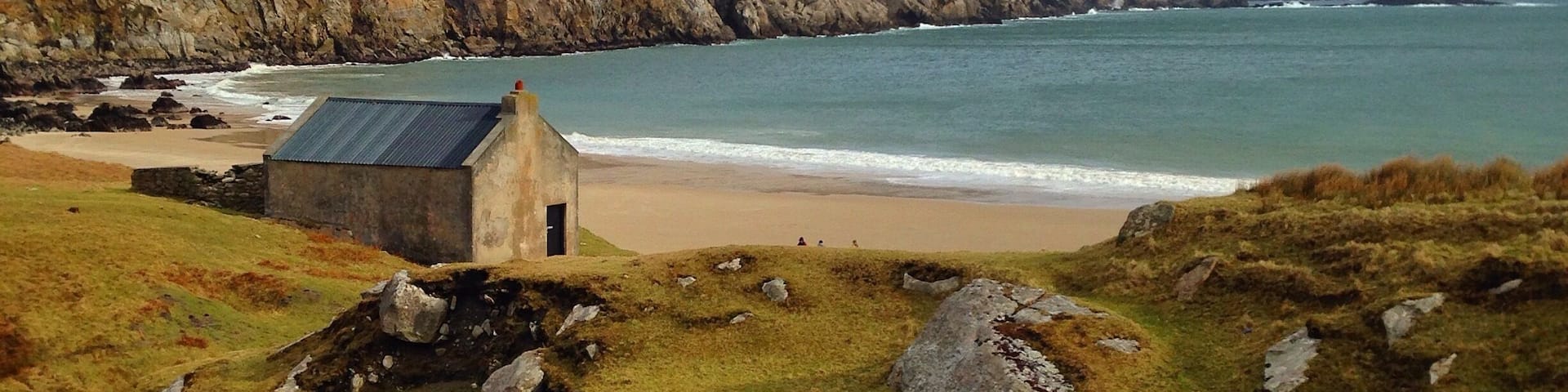 Achill Island is such a pretty spot to see if ever in Ireland. Some great scenery and landscapes. Keem Beach is a must - shown here