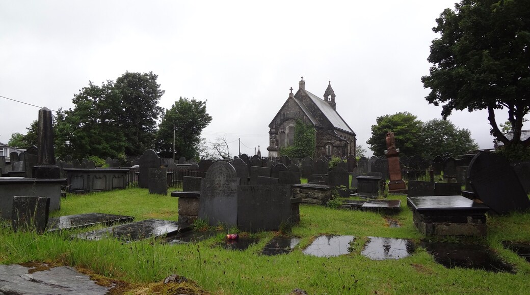 St Michael's Church in Llan Ffestiniog, Wales. The present church was built in 1844 and replaced an earlier building. Llan Ffestiniog, also known as Ffestiniog or simply Llan, is a village in Gwynedd (formerly county of Merionethshire), north Wales.
#LikeALocal