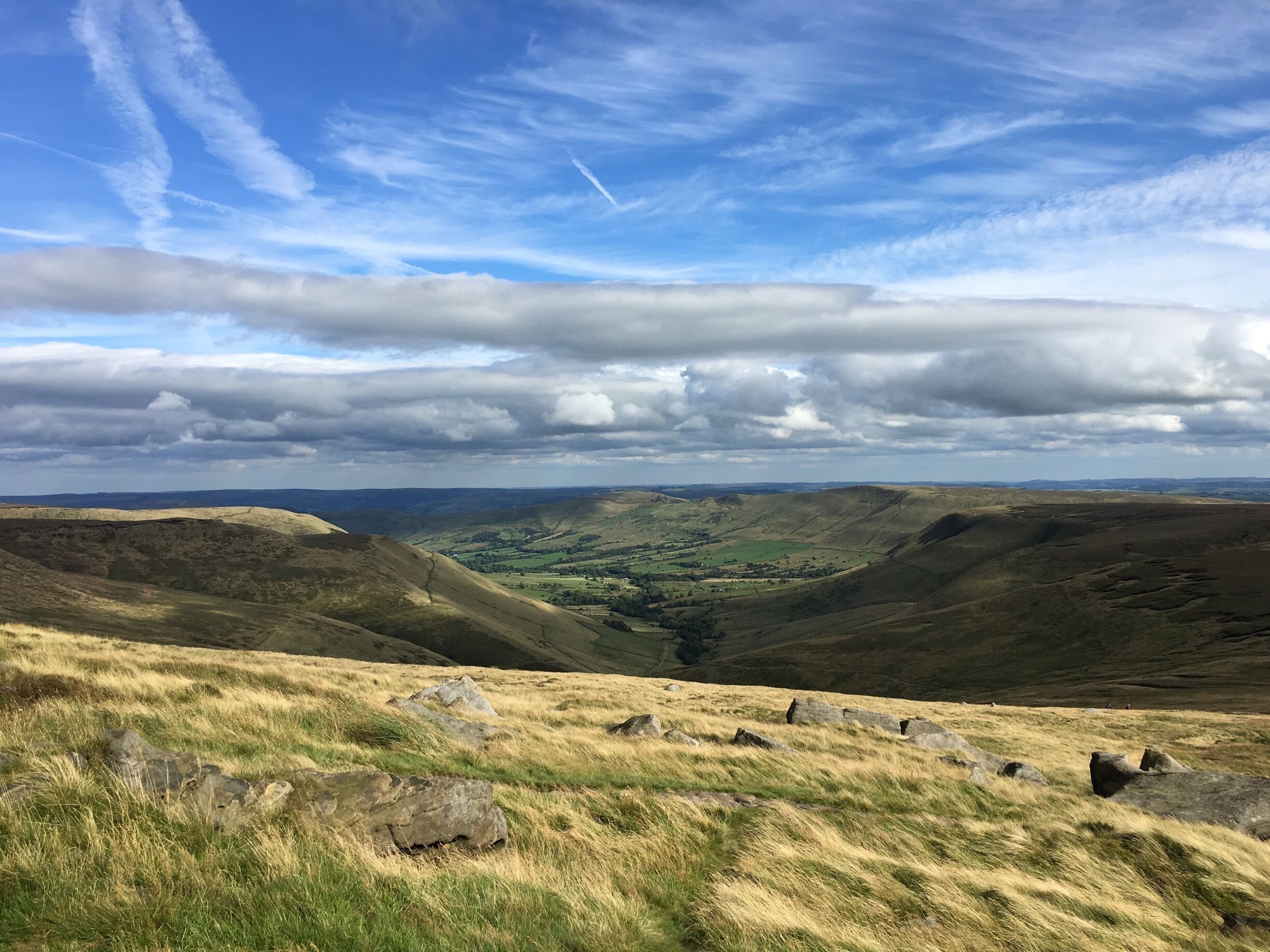 Views for days, so lucky to have this on our doorstep #sheffield #peakdistrict #lovemytown
