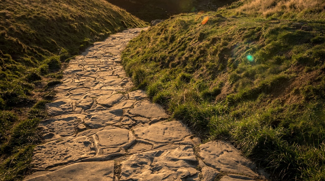 sunset in the mountains, Mam Tor, Peak District National Park, England, Europe