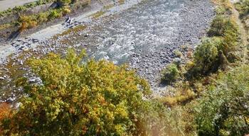 Near unazuki onsen, you find the train station to kurobe scenic train. It is a new golden route area of Japan thus not many tourists coming in yet. #lifeatexpediagroup #kurobe #japan #scenicroute #trovember
