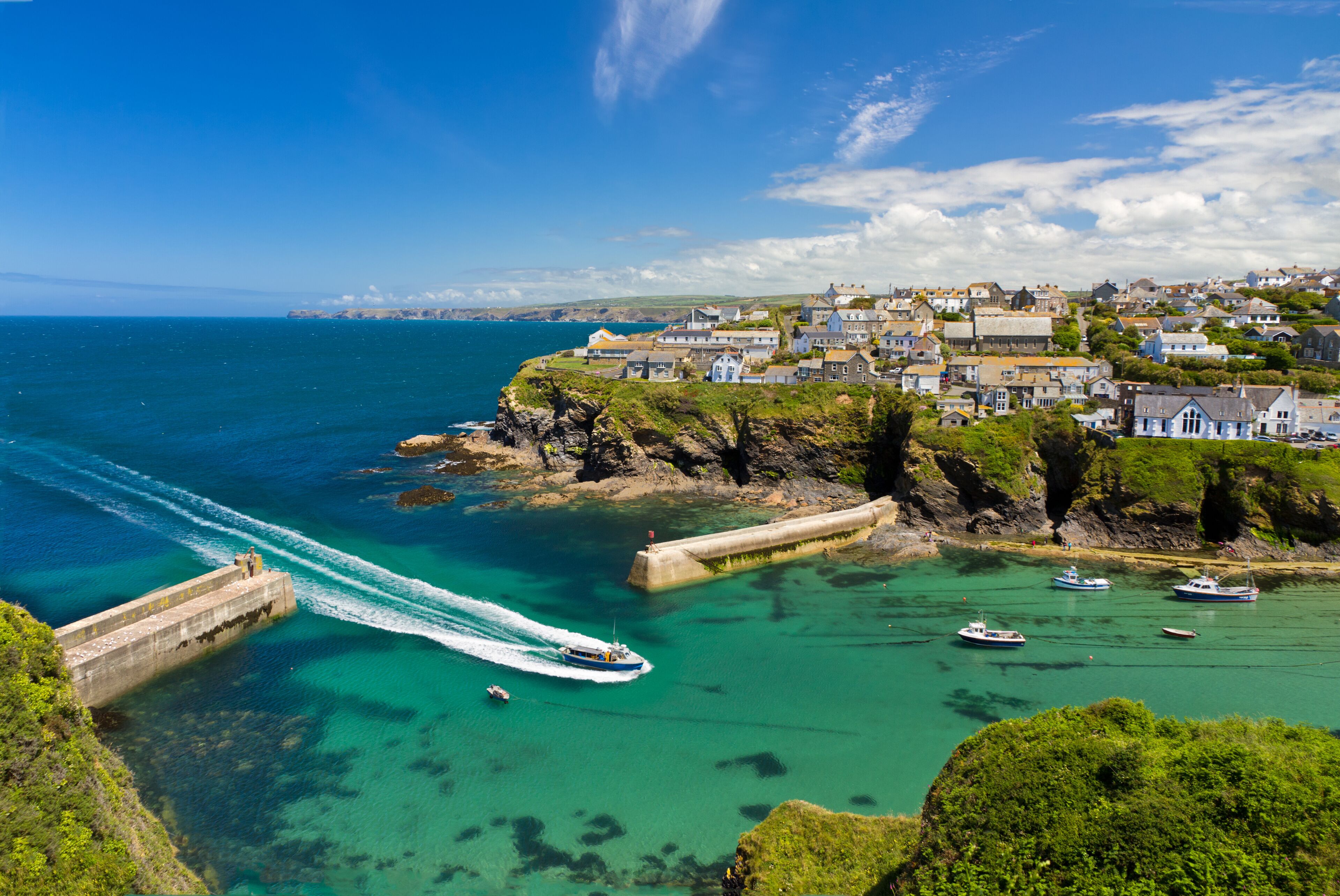 Cove and harbour of Port Isaac, Cornwall, England