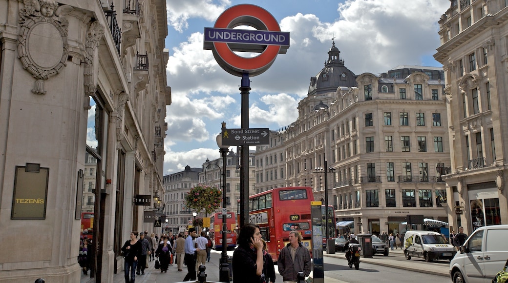 Oxford Street which includes heritage architecture, street scenes and signage