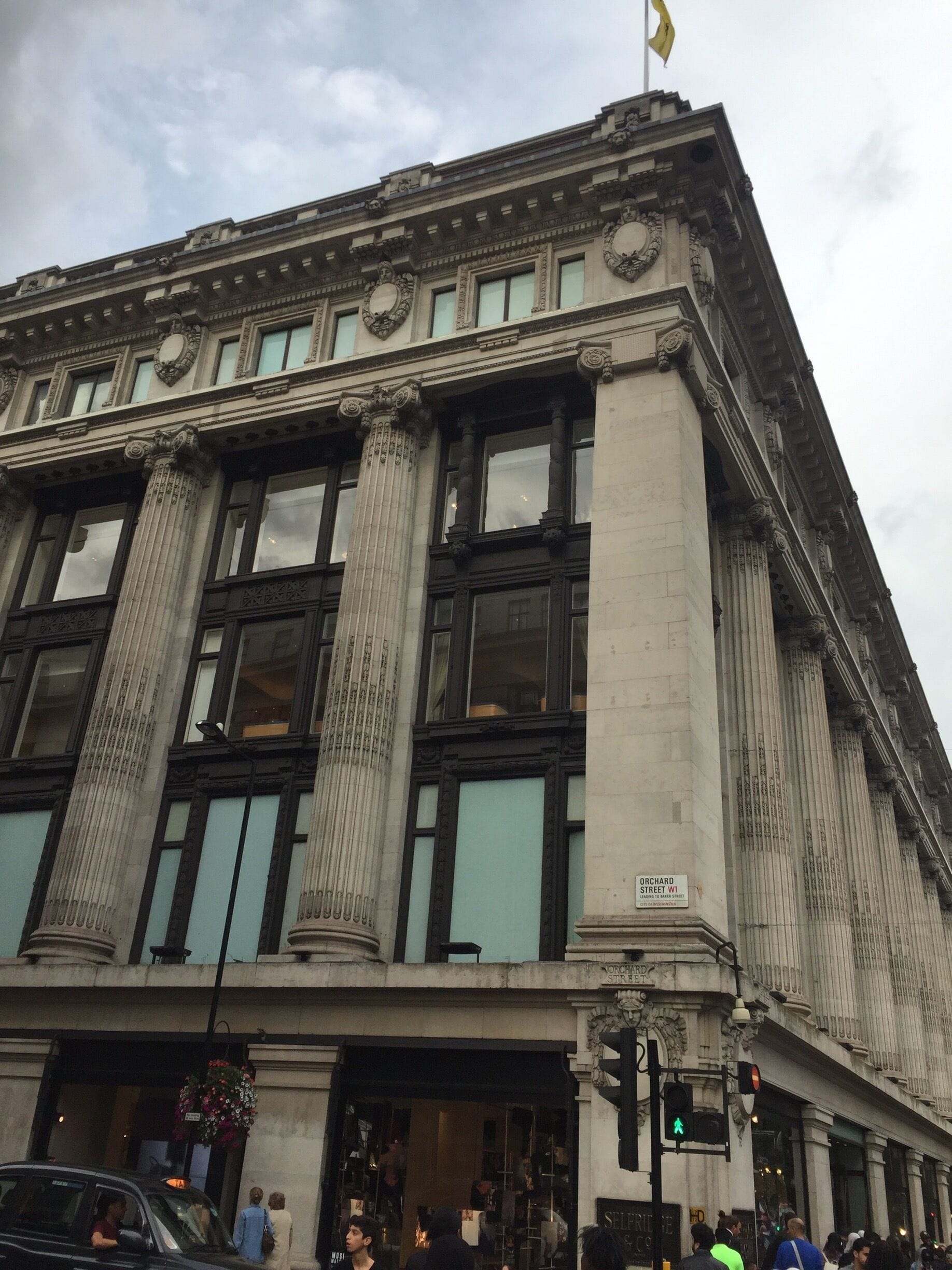 Luxury shopping in London, so go Selfridges