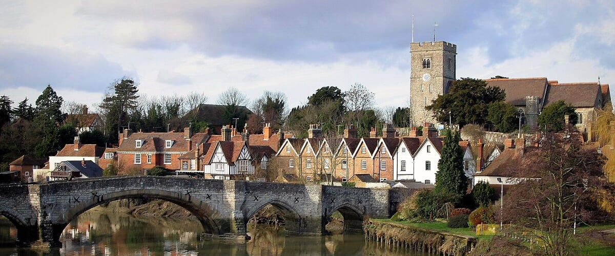 Aylesford is an attractive village on the River Medway 4 miles North West of Maidstone in Kent.