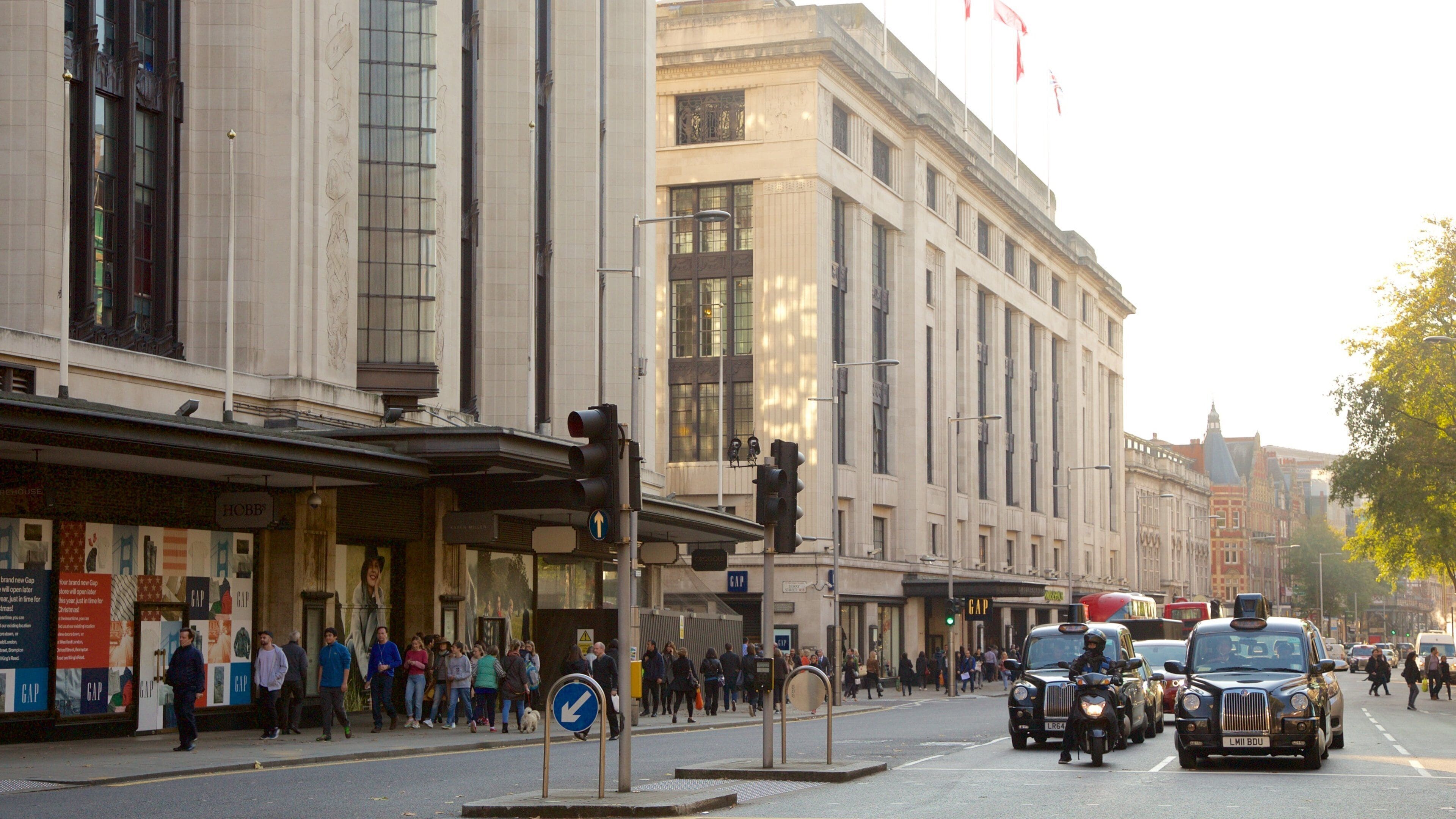 Kensington High Street featuring heritage architecture and street scenes